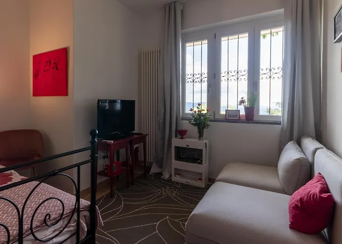 Casamina Vista Verbania 아파트 *